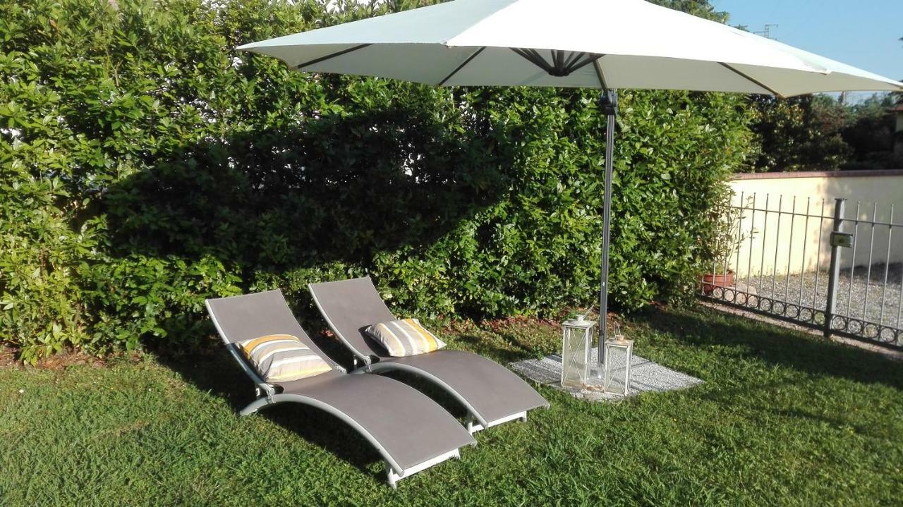 B&B La Rondine Tra Pisa E Lucca San Giuliano Terme Buitenkant foto