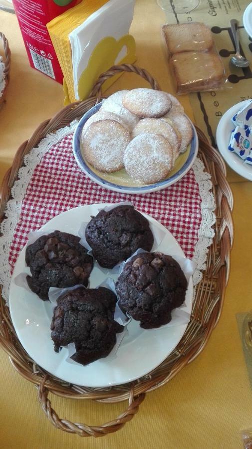 B&B La Rondine Tra Pisa E Lucca San Giuliano Terme Buitenkant foto