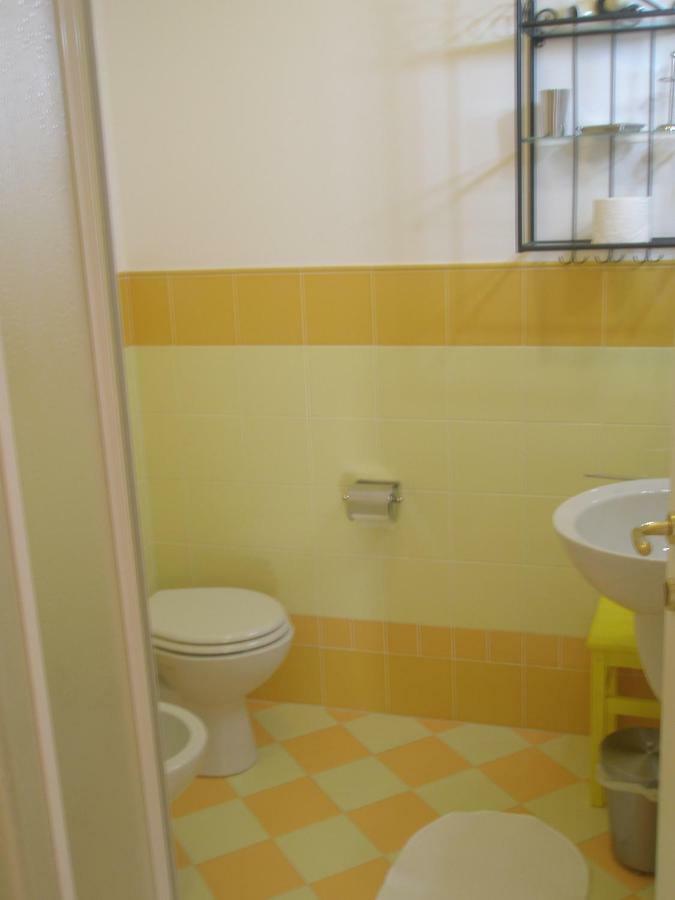 B&B La Rondine Tra Pisa E Lucca San Giuliano Terme Buitenkant foto